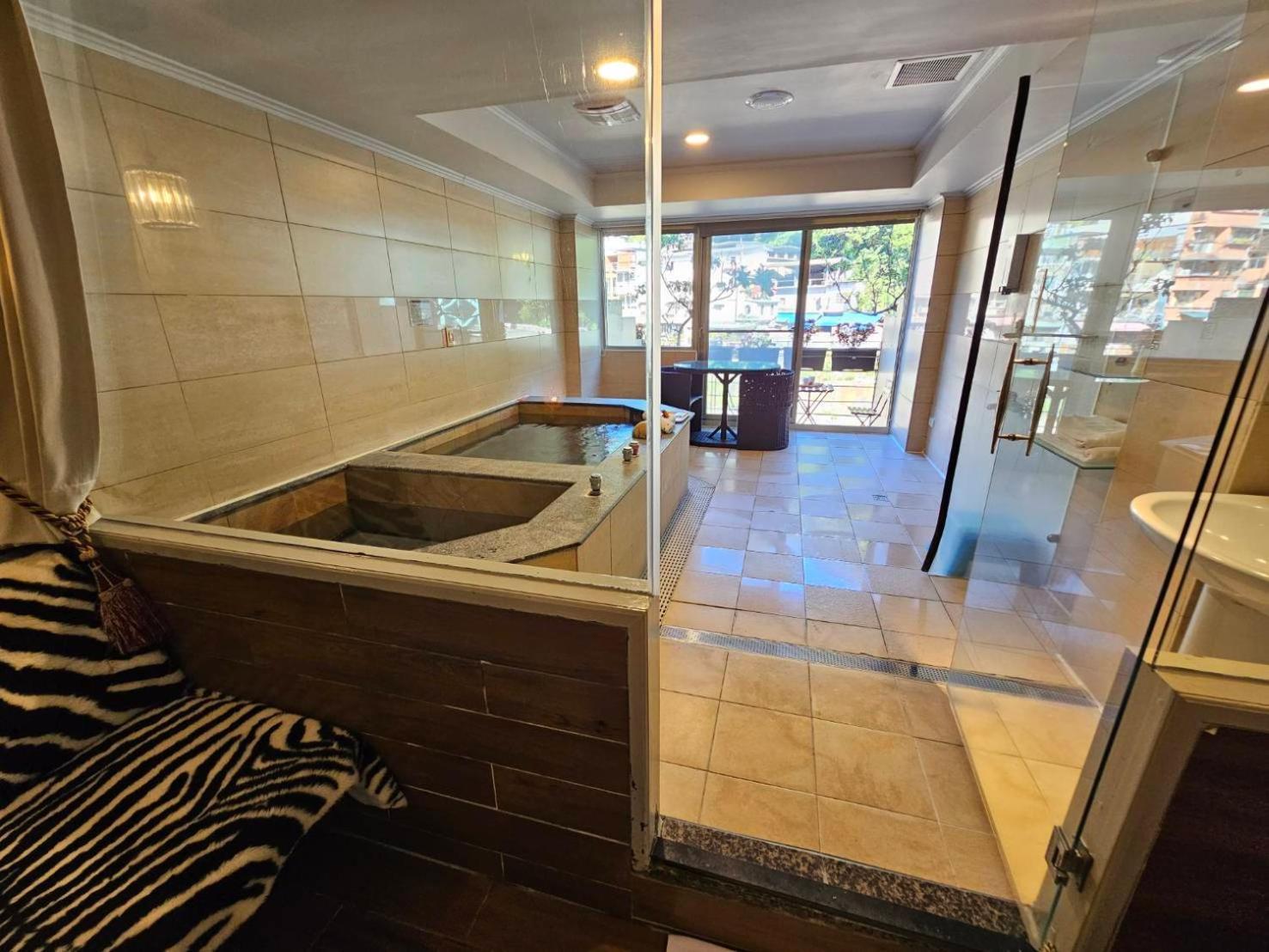 Wulai Shui An Hot Springs Hotel Luaran gambar